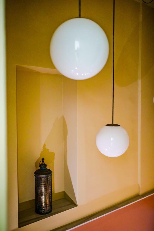 Stylish Studio Apartment - 8F House Kalamata Bagian luar foto